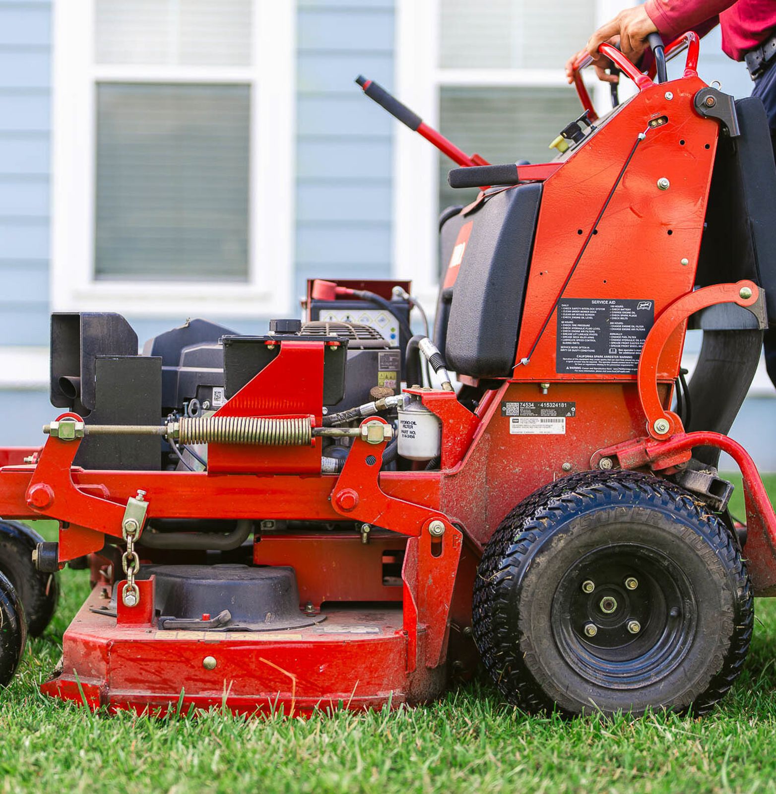 stand-on lawn mower